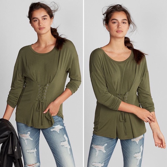 Express | Lace-Up Corset Front Tee - Picture 6 of 6